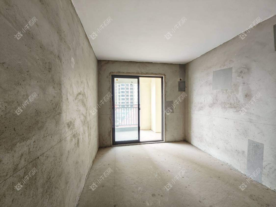 镇江信达香堤国际在售二手房源室内图_小牛看房