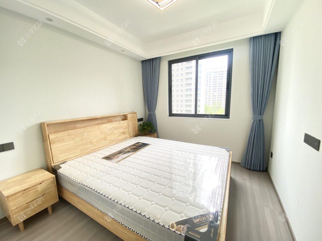 镇江融创华南映在售二手房源室内图_小牛看房