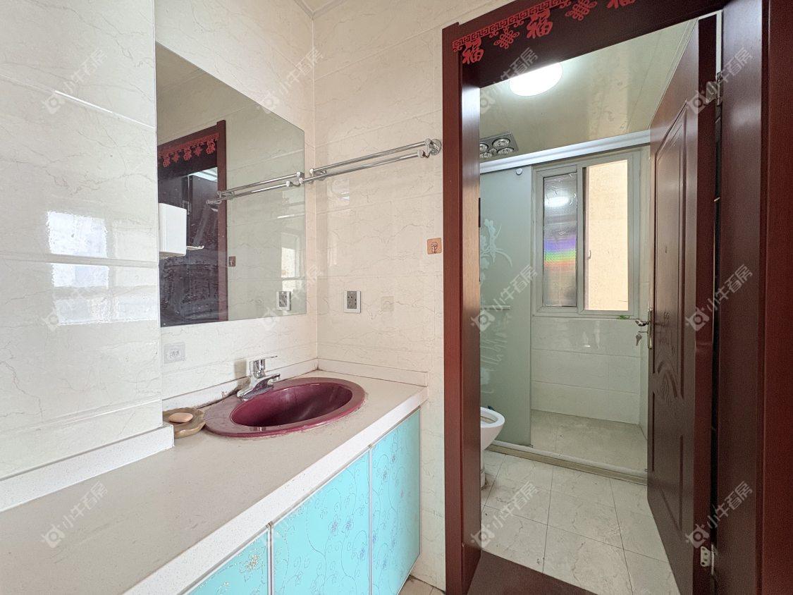 镇江惠和苑在售二手房源室内图_小牛看房