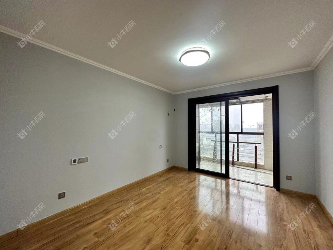 镇江南方名居在售二手房源室内图_小牛看房