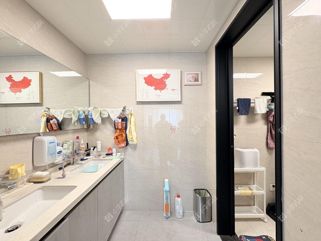 镇江大亚第一城在售二手房源室内图_小牛看房