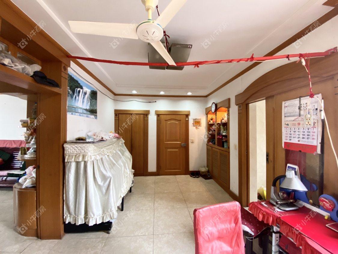 镇江健康园在售二手房源室内图_小牛看房