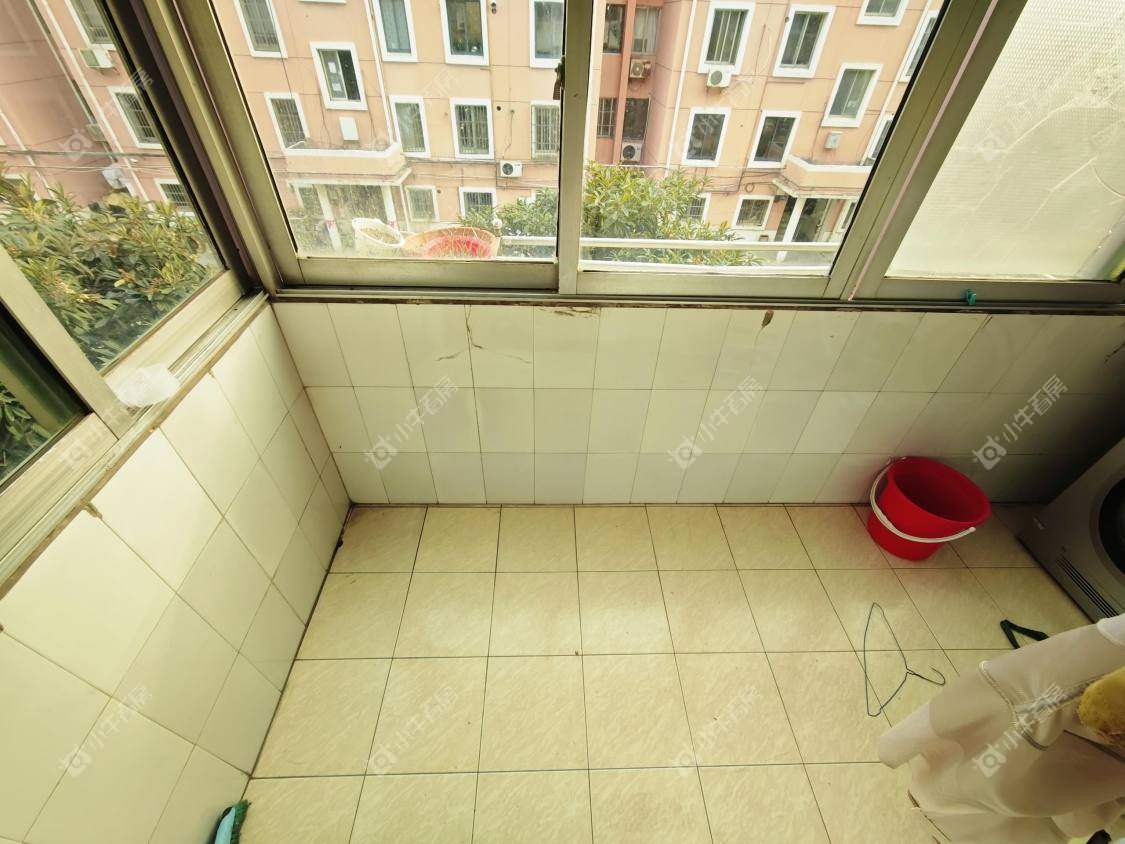 镇江万善园在售二手房源室内图_小牛看房