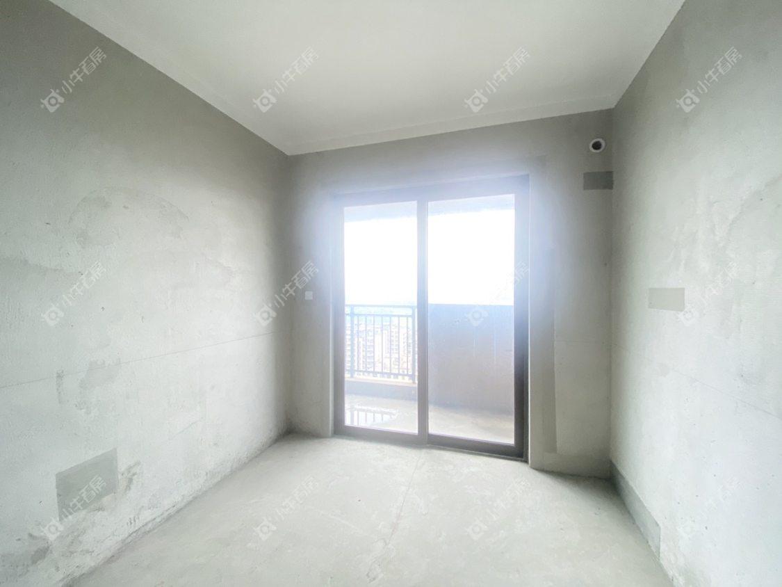 镇江碧桂园樾府在售二手房源室内图_小牛看房