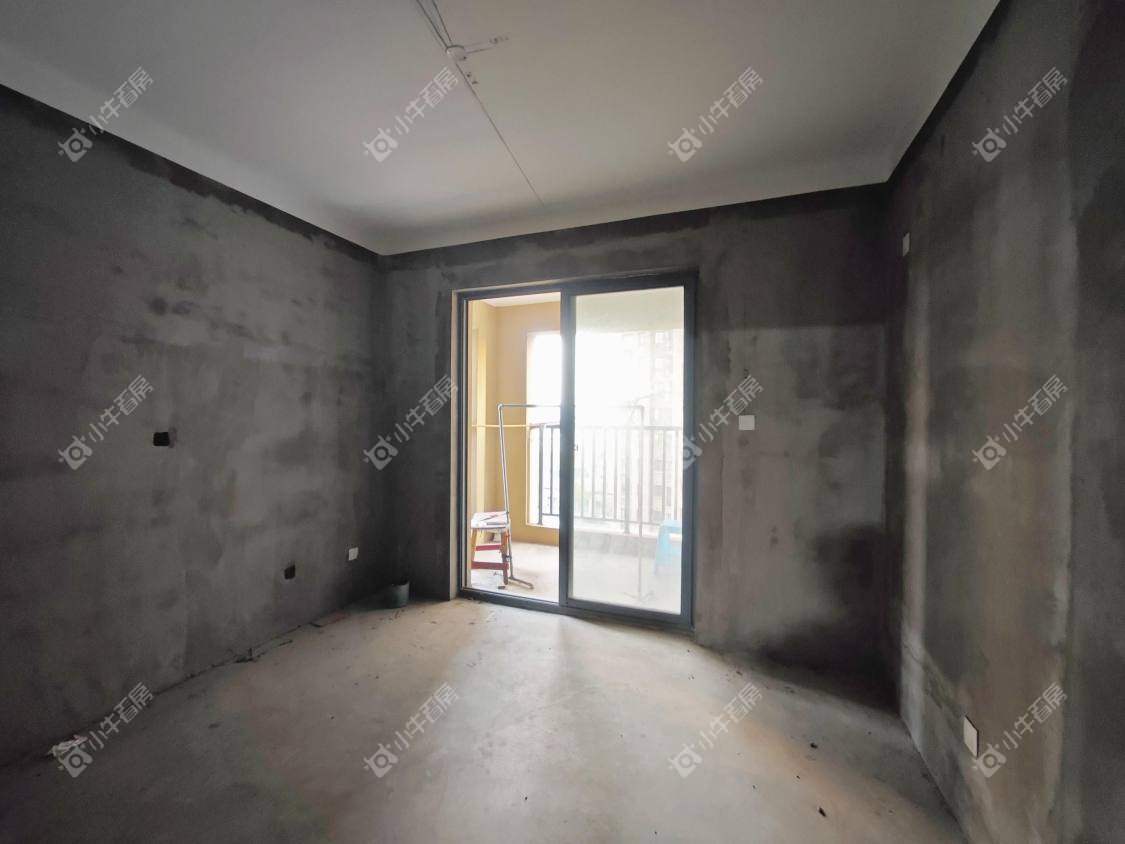 镇江荣城国际一期在售二手房源室内图_小牛看房