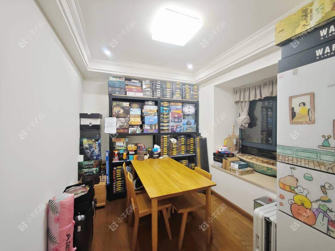 镇江荣城国际一期在售二手房源室内图_小牛看房