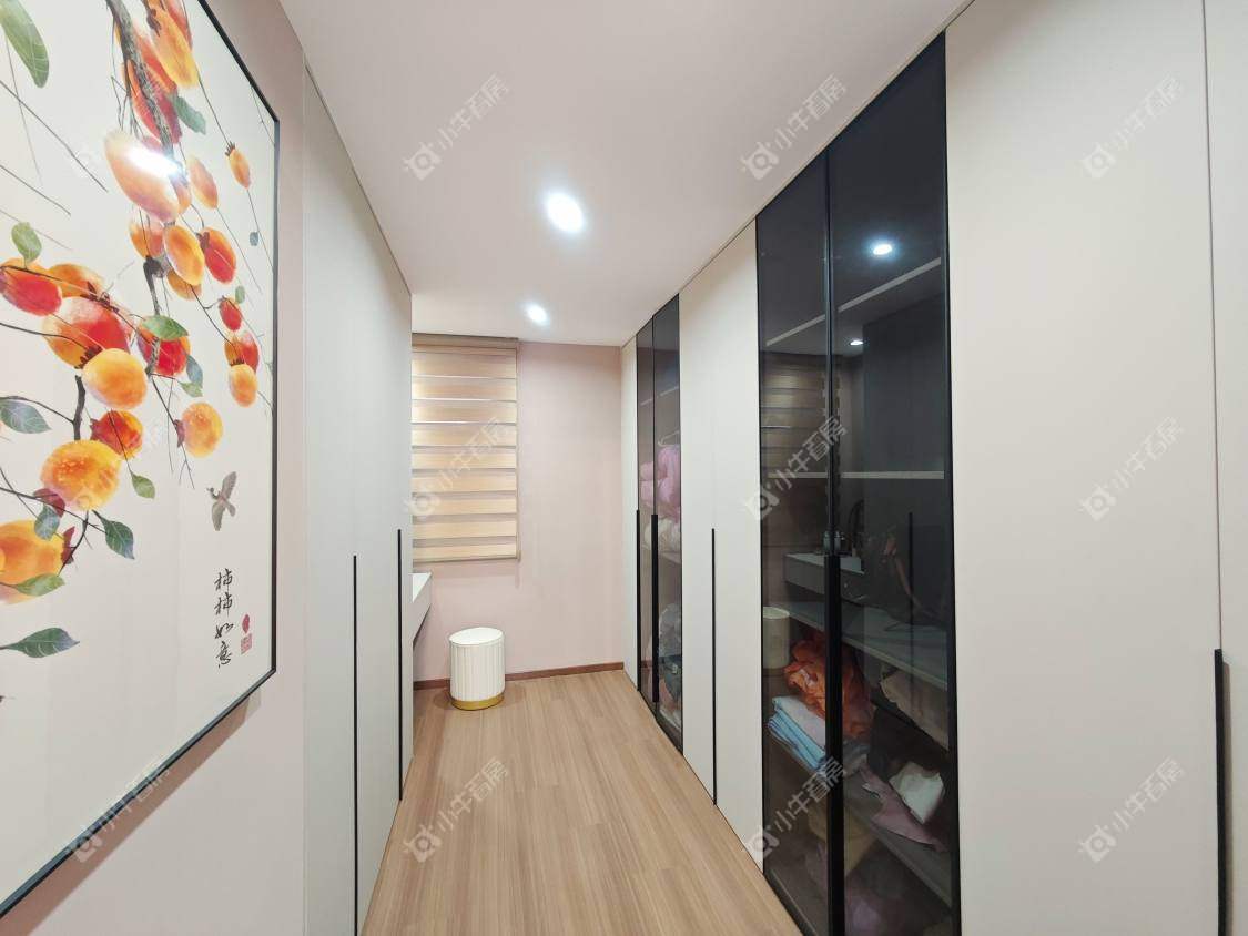 镇江中海时代都会在售二手房源室内图_小牛看房