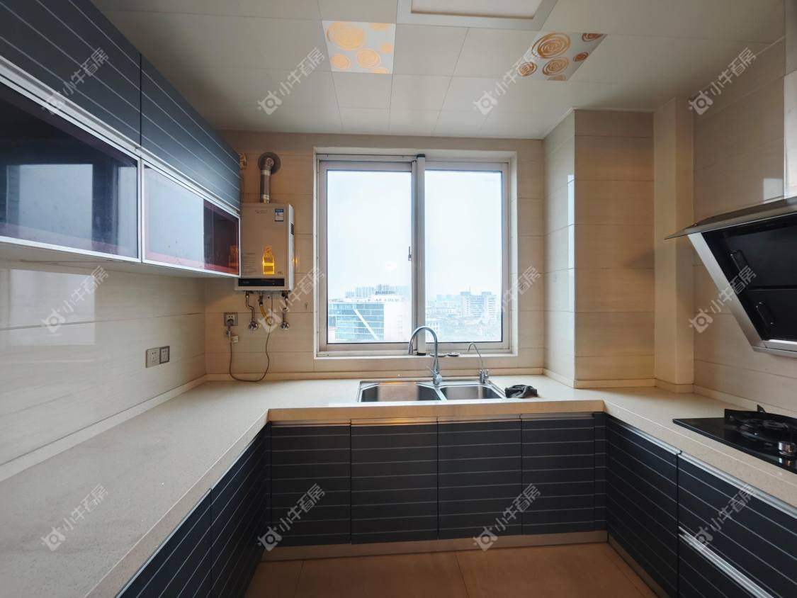 镇江城市绿洲在售二手房源室内图_小牛看房