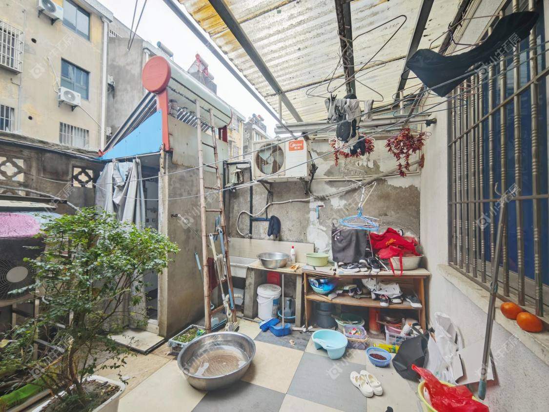 镇江龙凤山庄在售二手房源室内图_小牛看房