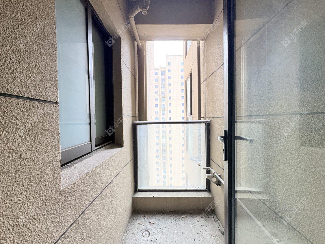 镇江汇金天地在售二手房源室内图_小牛看房