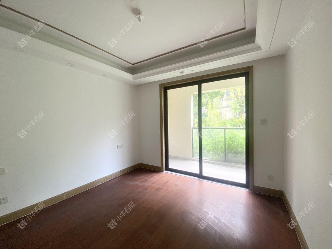 镇江红星天铂在售二手房源室内图_小牛看房