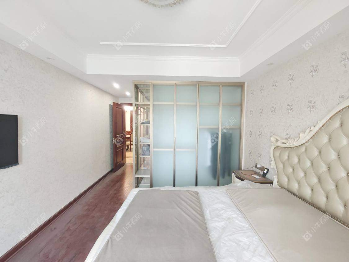 镇江汇金天地在售二手房源室内图_小牛看房