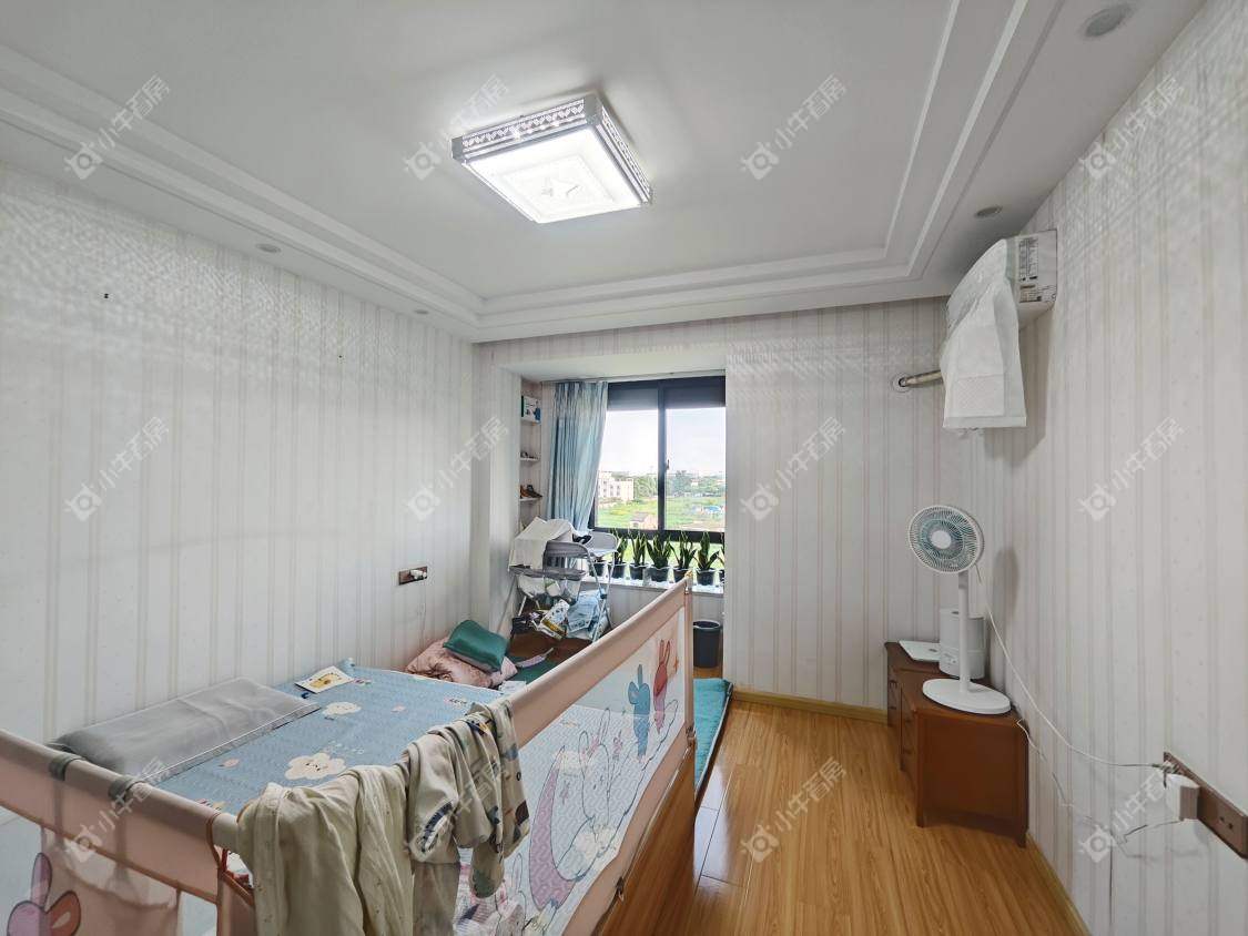 镇江紫竹园在售二手房源室内图_小牛看房