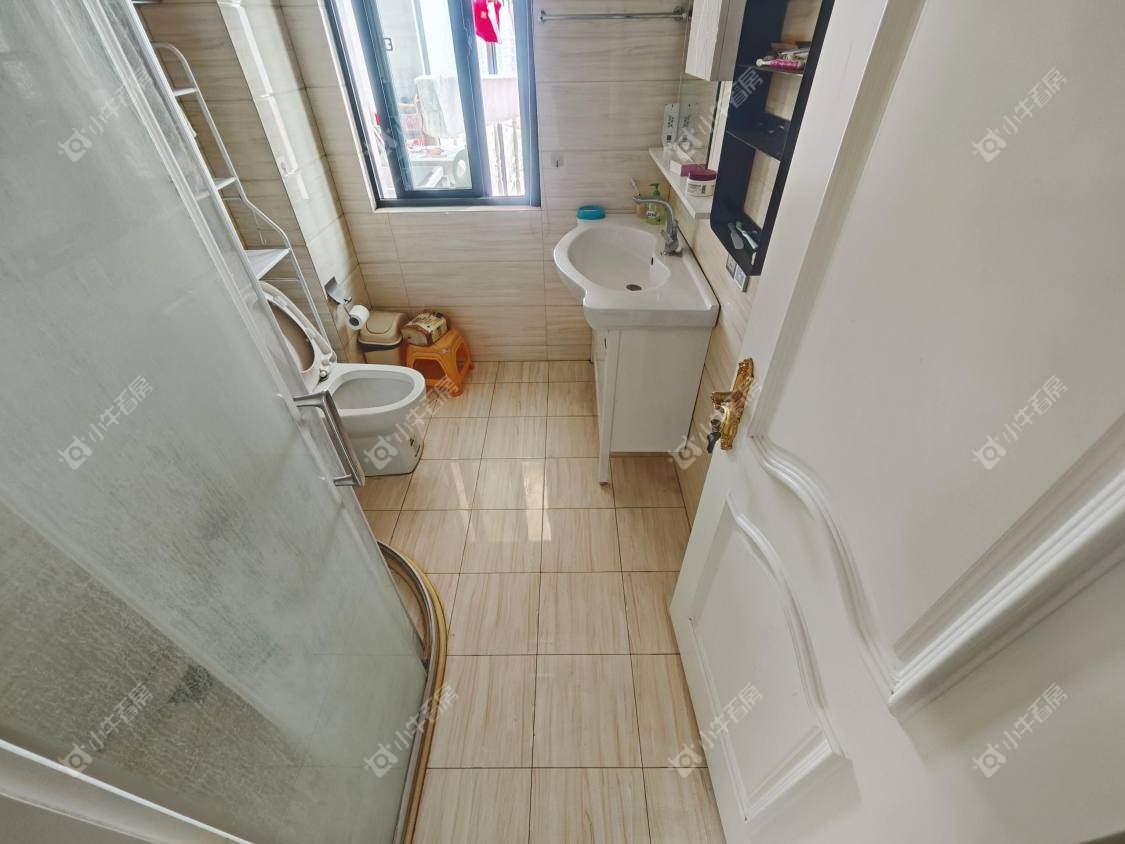 镇江华都锦城在售二手房源室内图_小牛看房