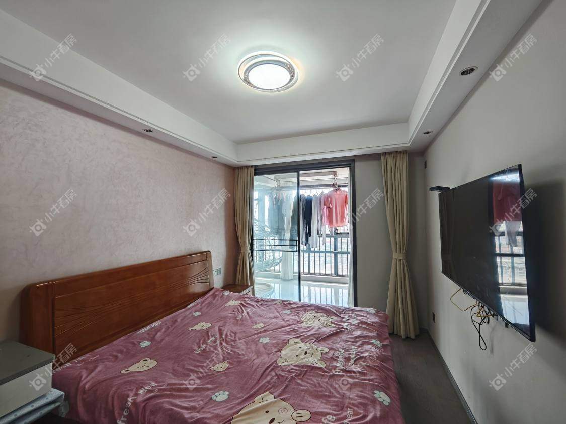 镇江万善上院在售二手房源室内图_小牛看房