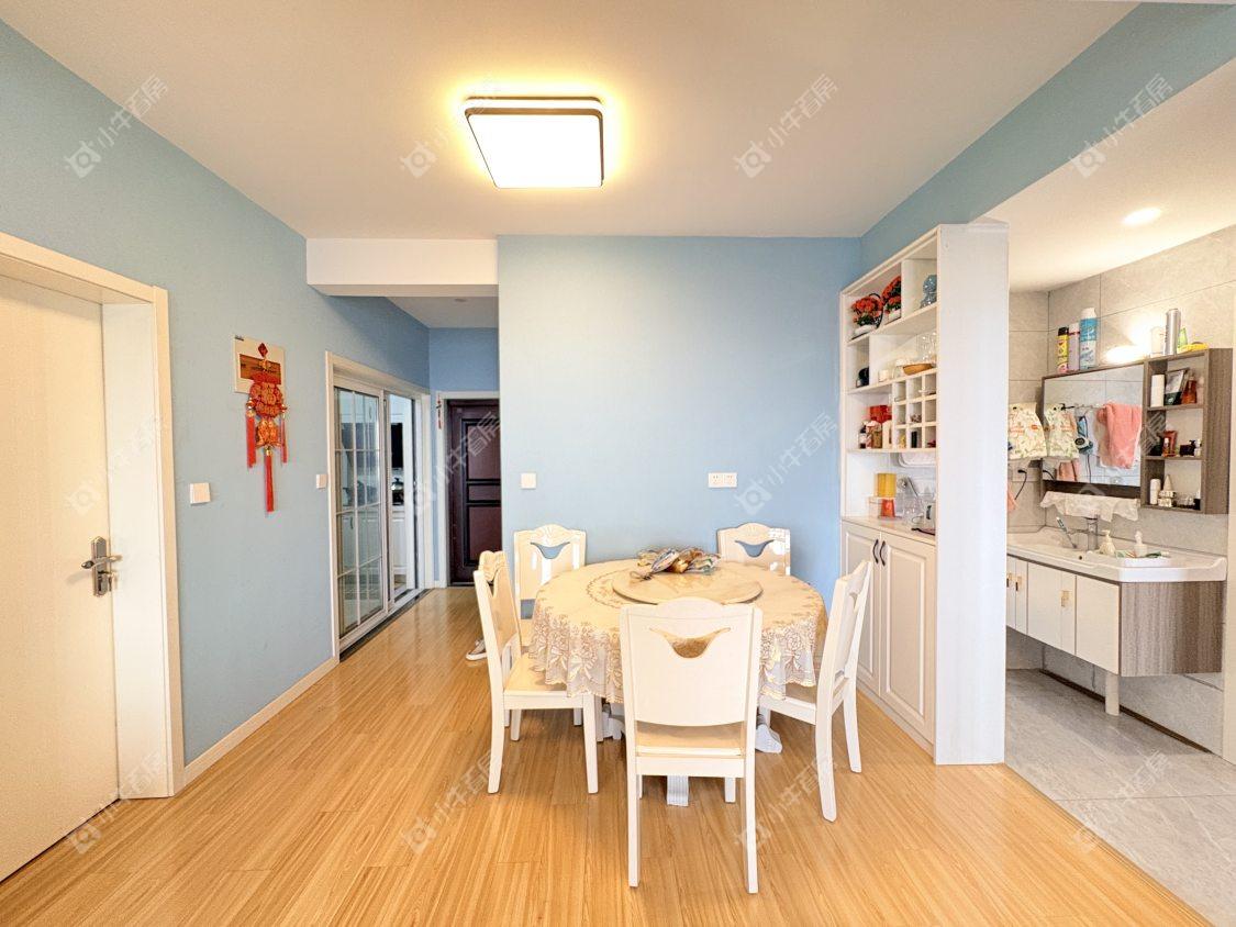 镇江昆仑华府在售二手房源室内图_小牛看房