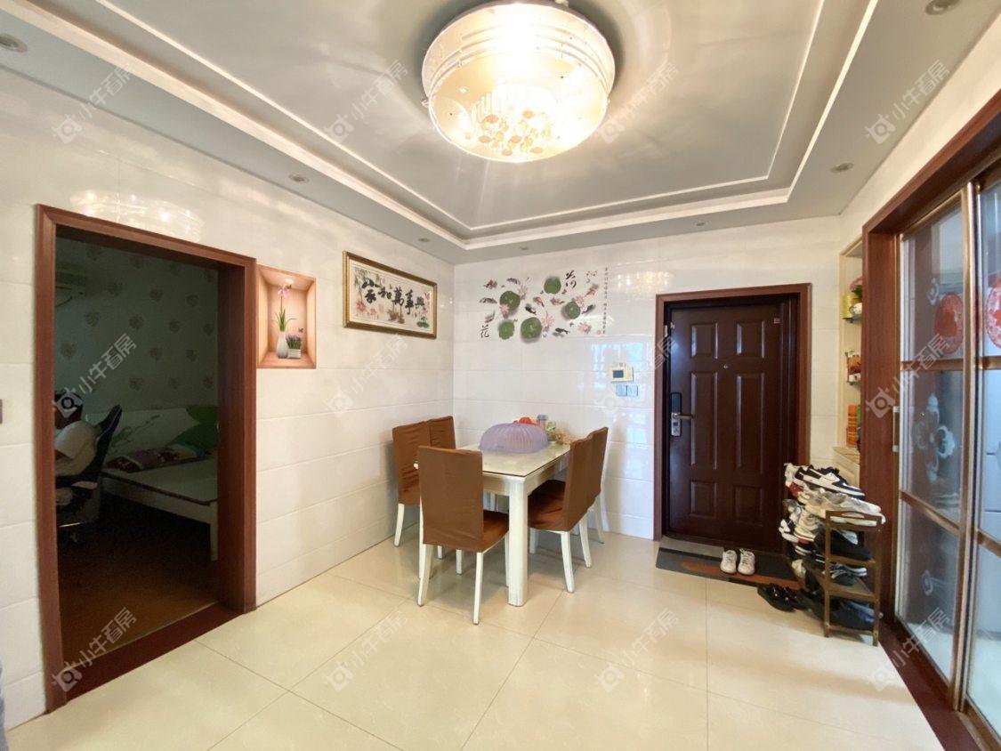 镇江金桥世纪城在售二手房源室内图_小牛看房