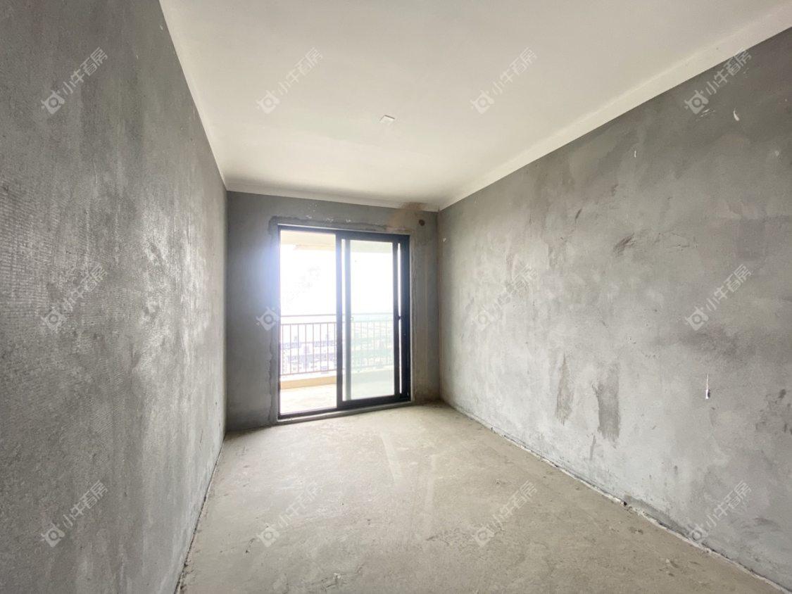 镇江凤熹台在售二手房源室内图_小牛看房