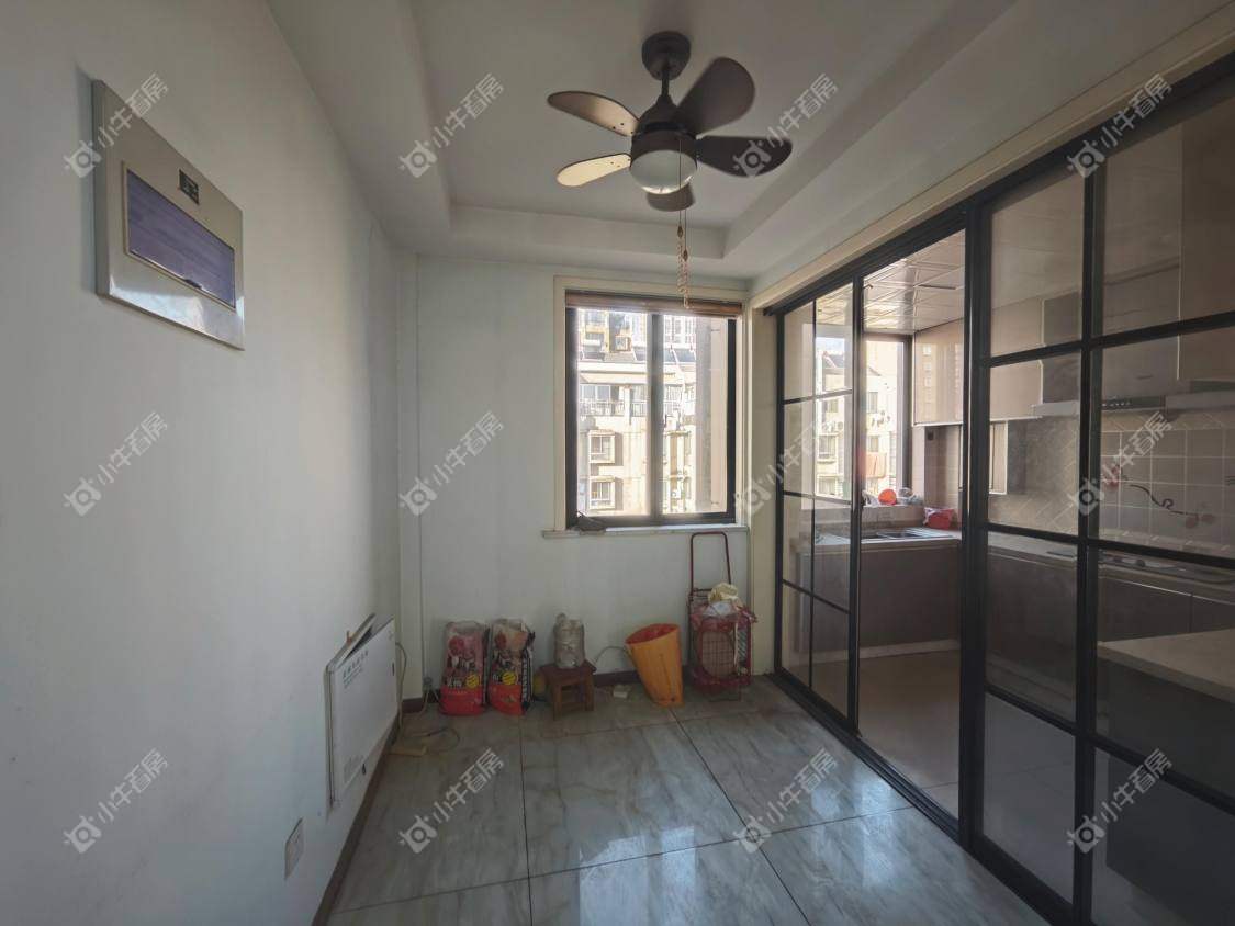 镇江华都锦城在售二手房源室内图_小牛看房