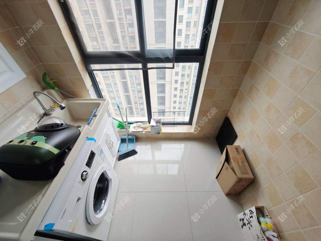 镇江荣城国际一期在售二手房源室内图_小牛看房