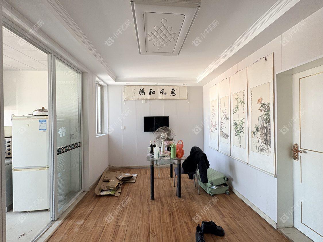 镇江太阳城小区在售二手房源室内图_小牛看房