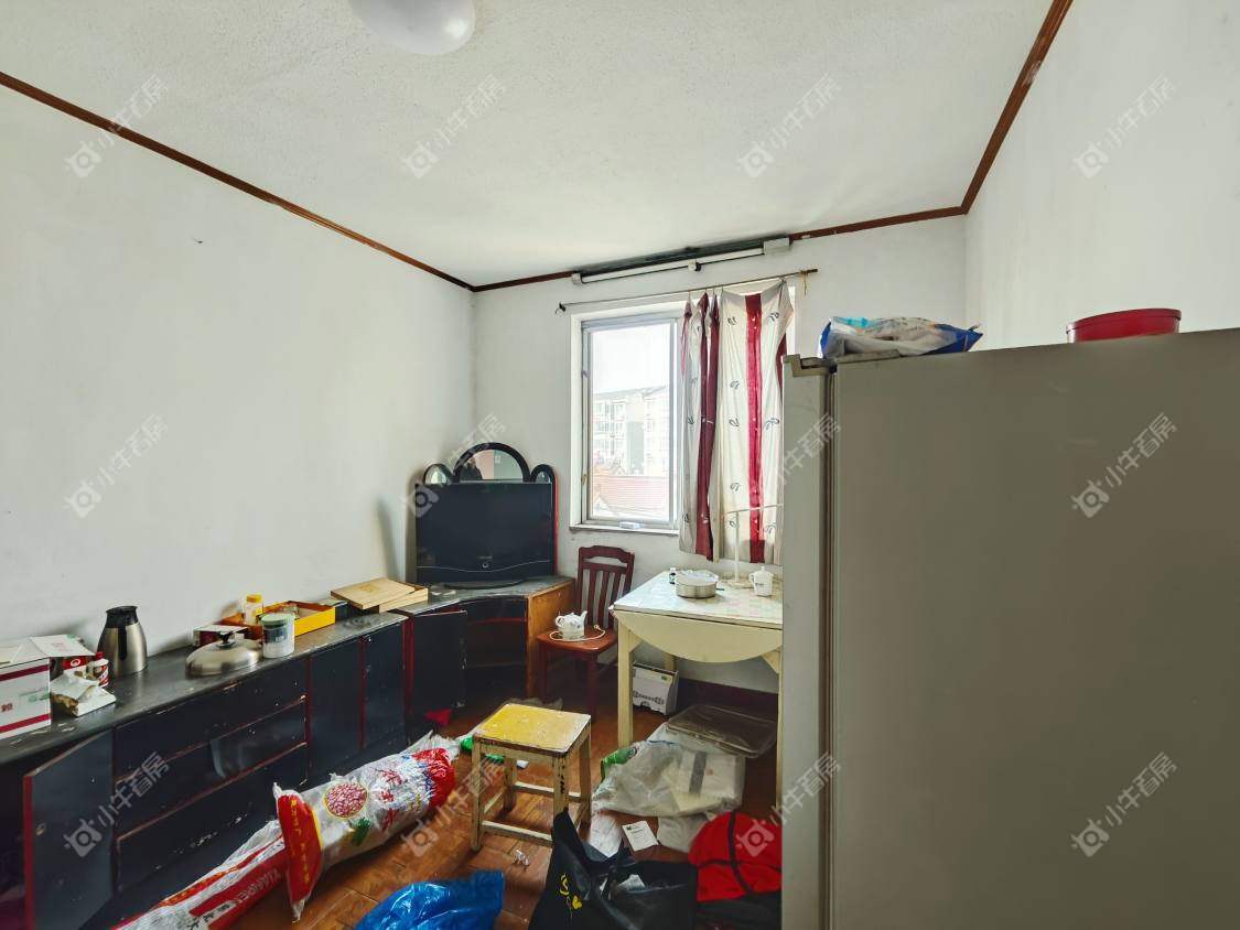 镇江凤凰新村在售二手房源室内图_小牛看房