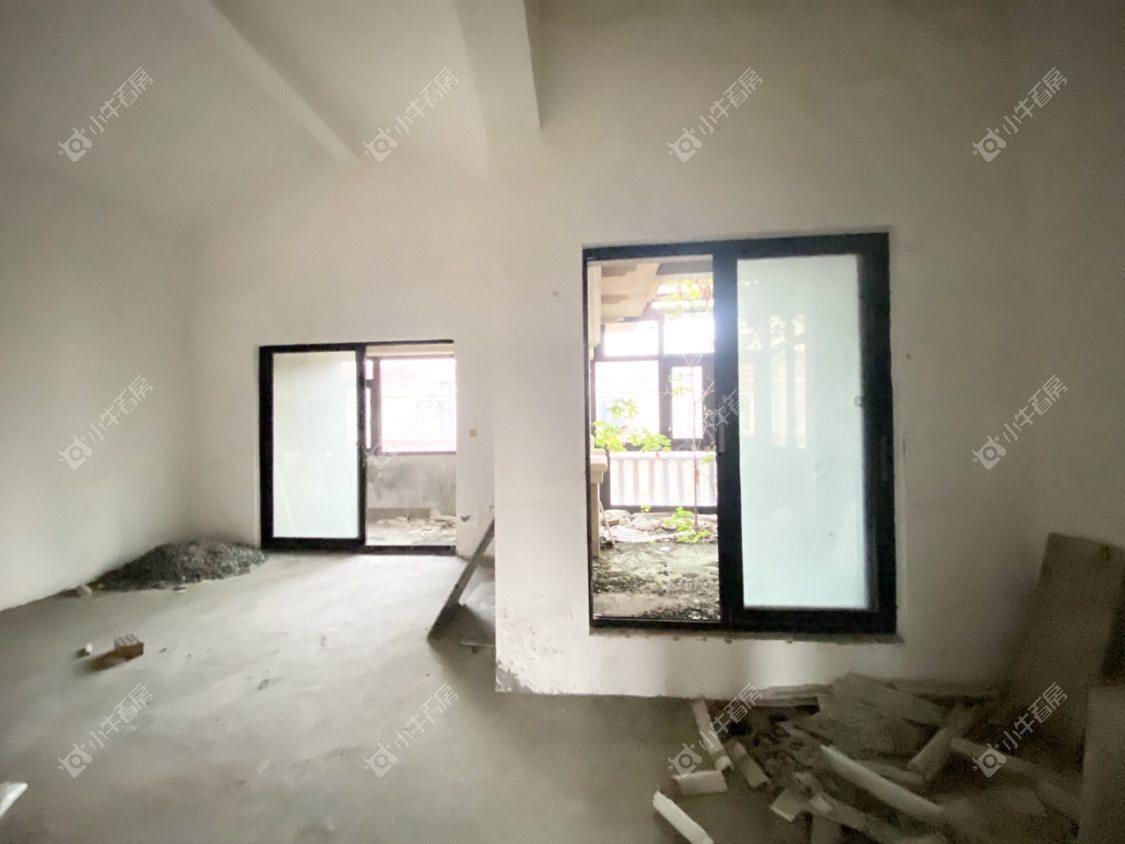 镇江嘉源首府在售二手房源室内图_小牛看房