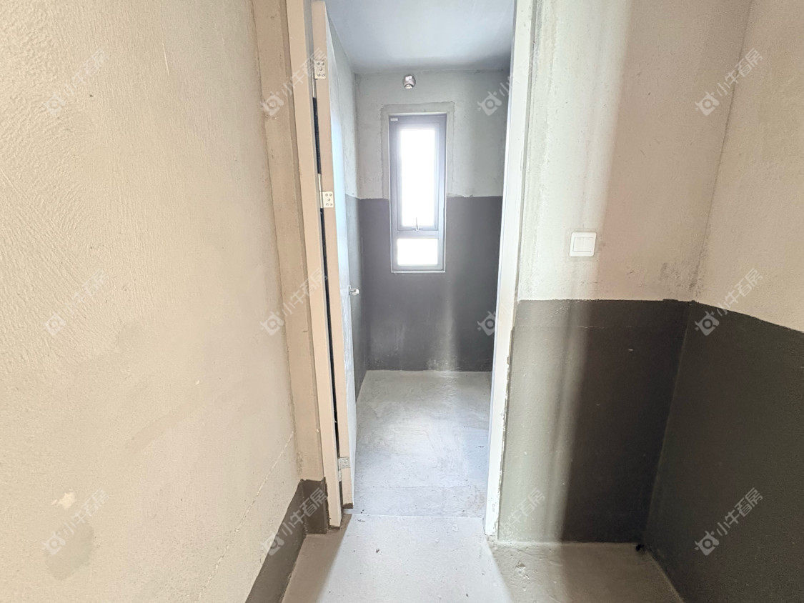 镇江金茂国际社区在售二手房源室内图_小牛看房