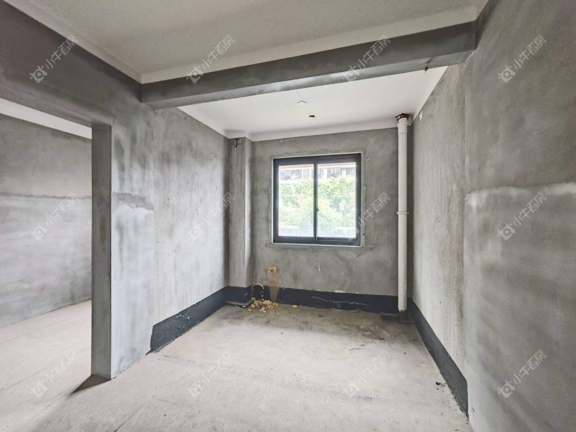 镇江珑蟠里在售二手房源室内图_小牛看房