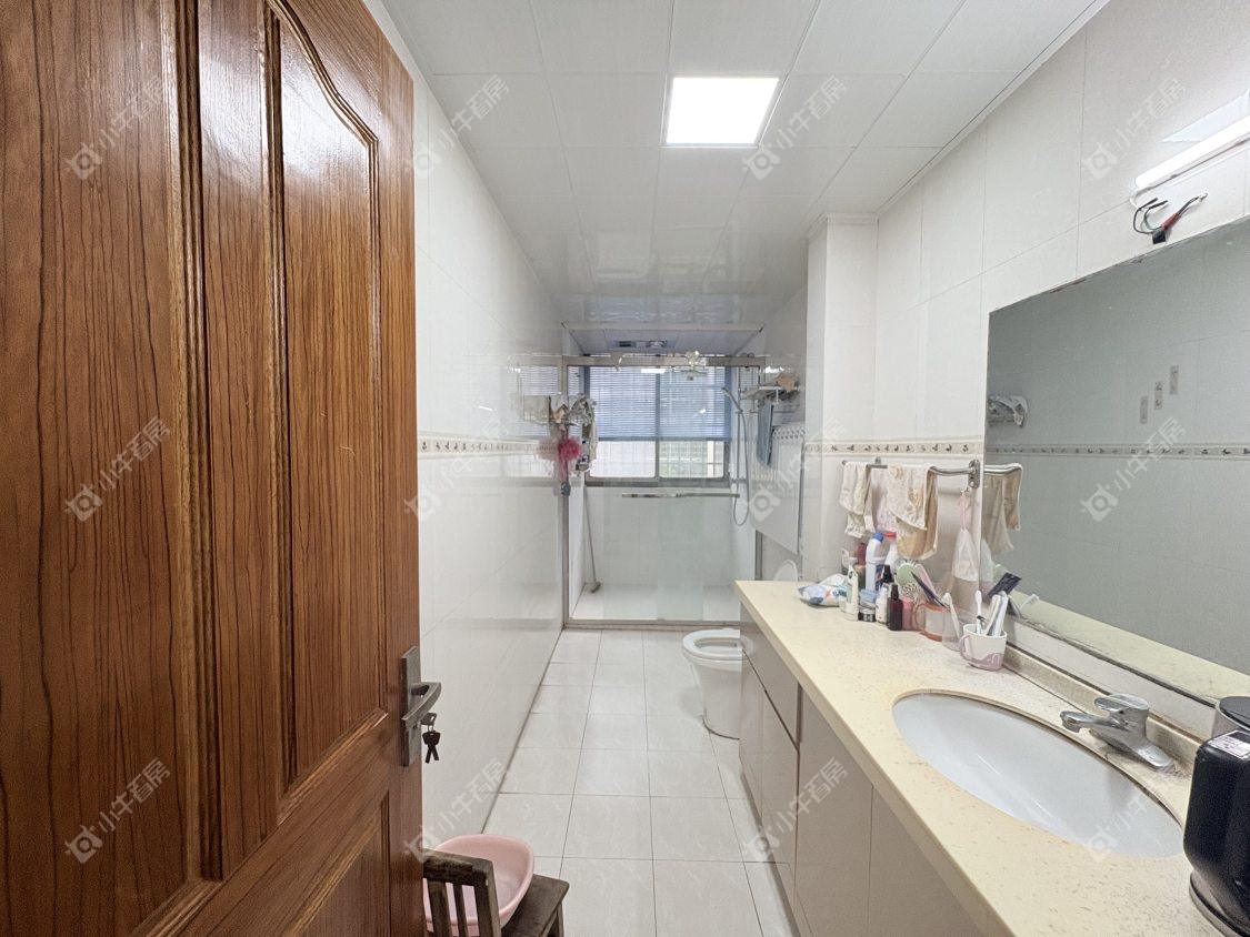 镇江水岸春天在售二手房源室内图_小牛看房