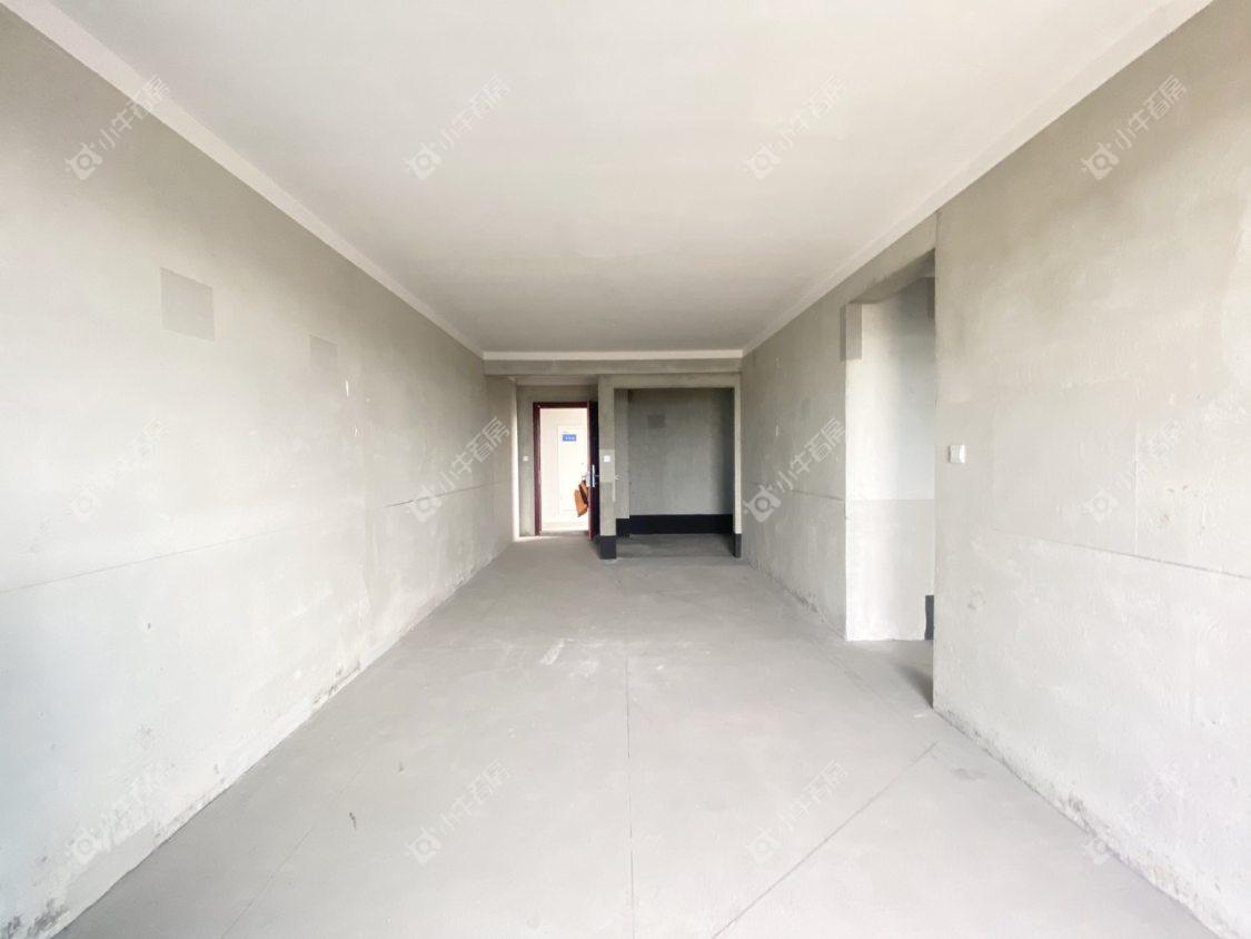 镇江碧桂园樾府在售二手房源室内图_小牛看房