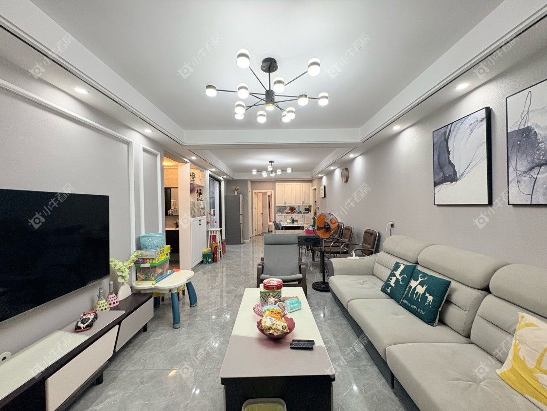 镇江华都幸福里在售二手房源室内图_小牛看房