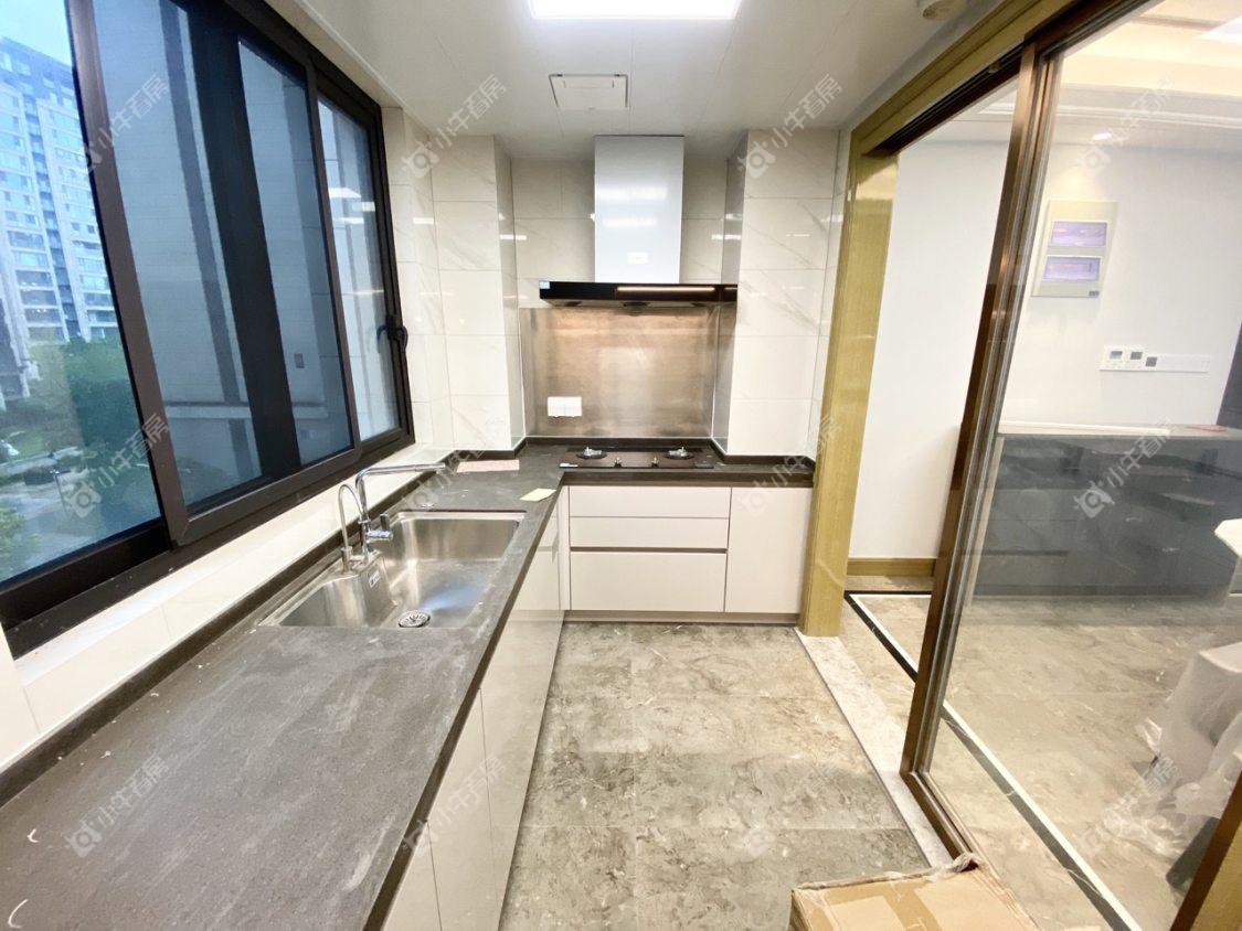 镇江红星天铂在售二手房源室内图_小牛看房