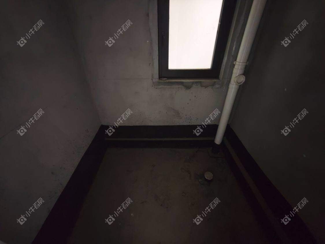 镇江珑蟠里在售二手房源室内图_小牛看房