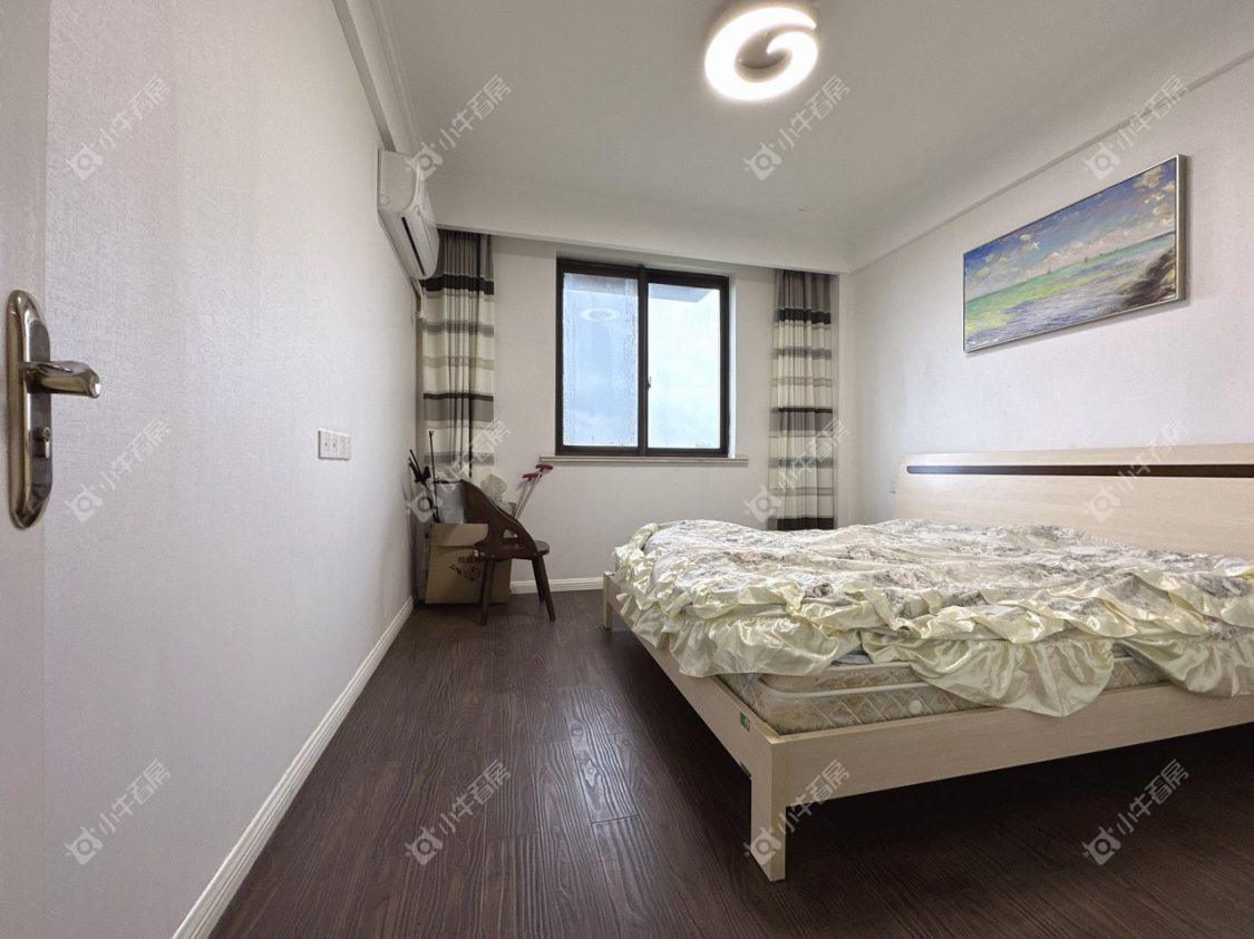 镇江世纪豪都在售二手房源室内图_小牛看房