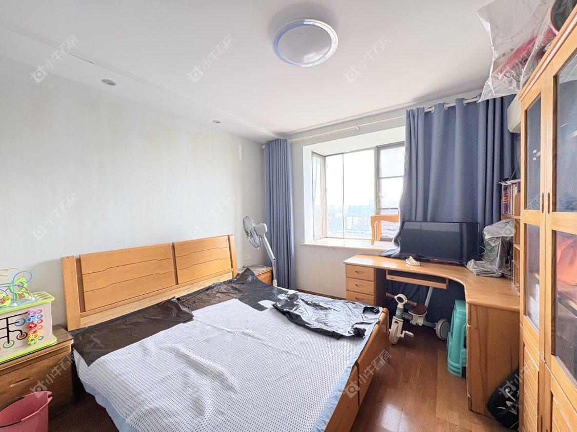 镇江水岸春天在售二手房源室内图_小牛看房