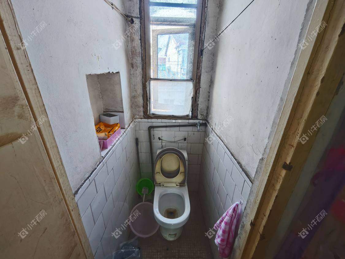 镇江华阳路在售二手房源室内图_小牛看房