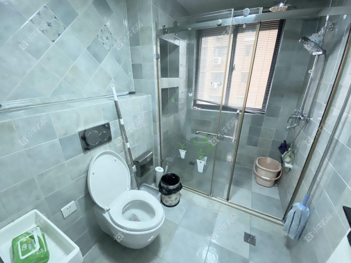 镇江华都锦城在售二手房源室内图_小牛看房