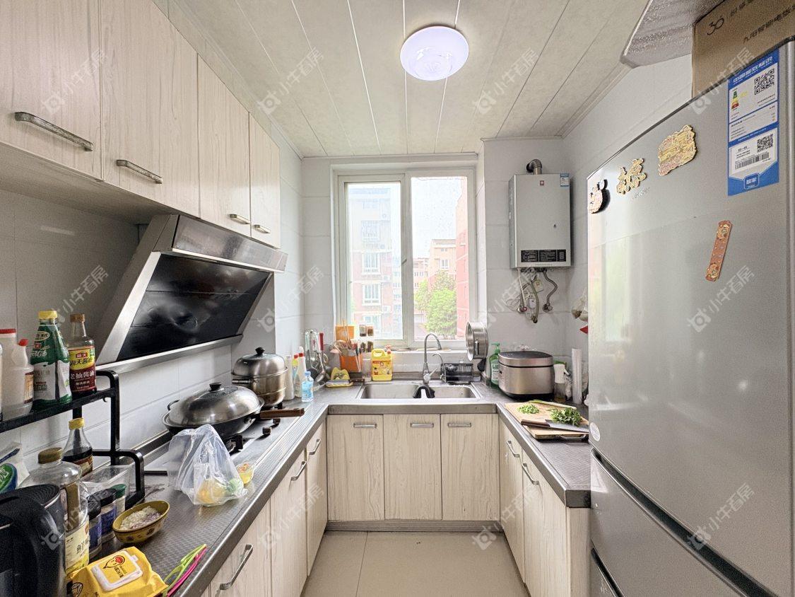 镇江凰嘉花苑在售二手房源室内图_小牛看房