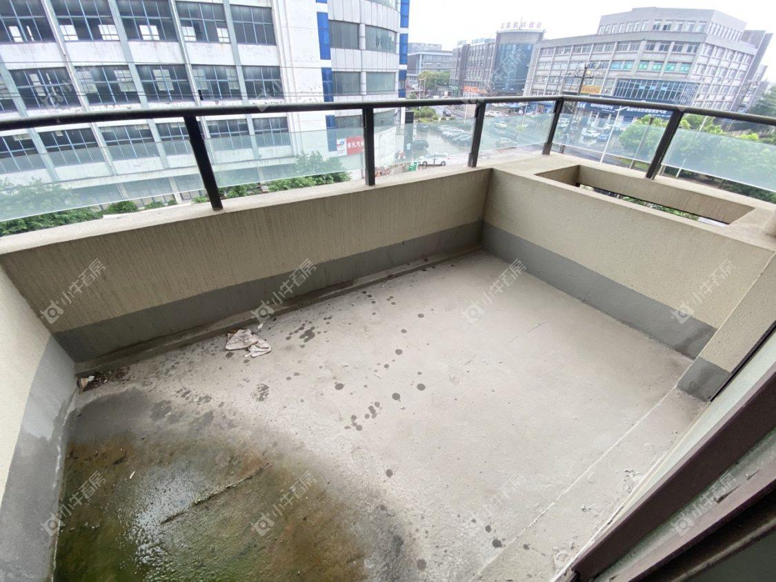 镇江凤凰郡在售二手房源室内图_小牛看房