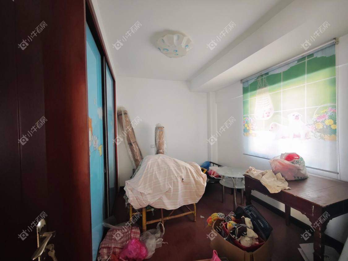 镇江锦江花园在售二手房源室内图_小牛看房