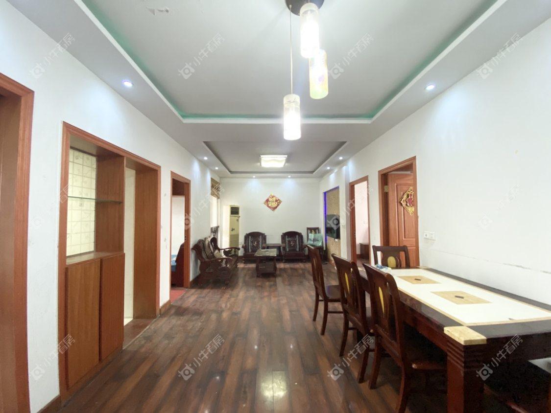 镇江紫荆花园在售二手房源室内图_小牛看房