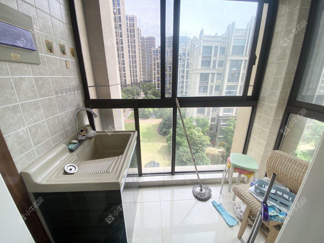 镇江华都锦城在售二手房源室内图_小牛看房