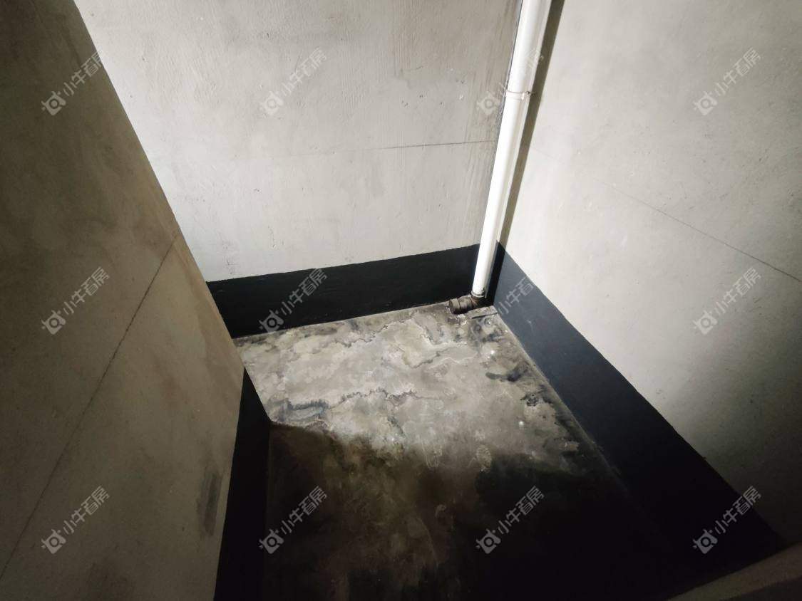 镇江珑蟠里在售二手房源室内图_小牛看房