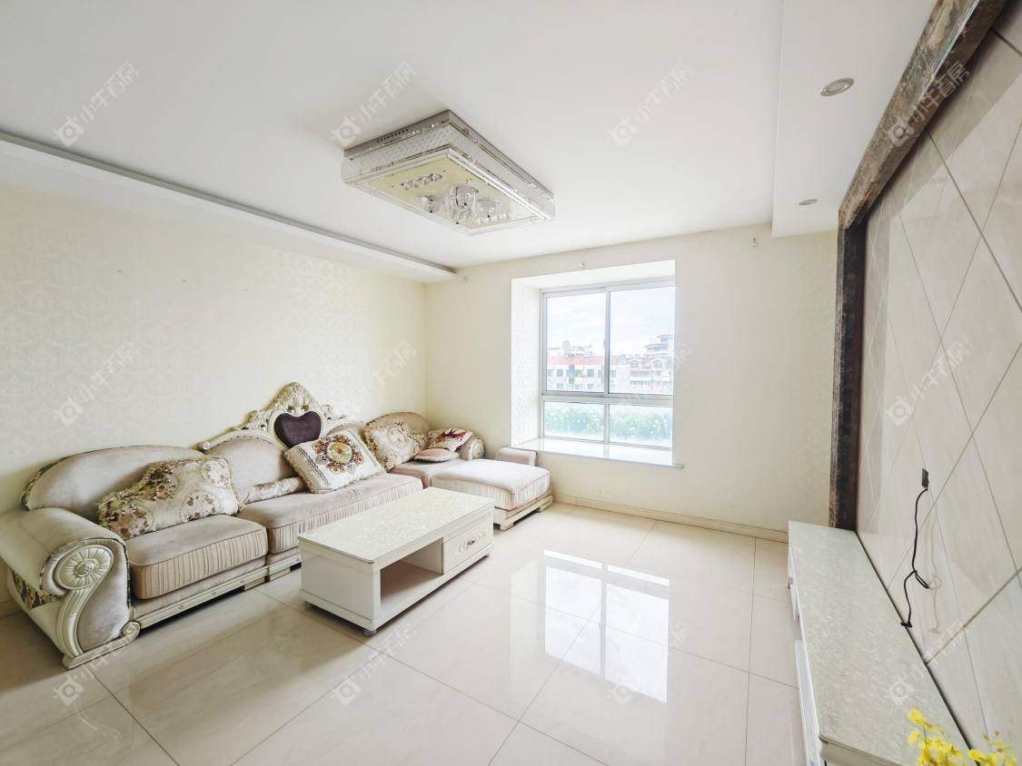 镇江城市绿洲在售二手房源室内图_小牛看房