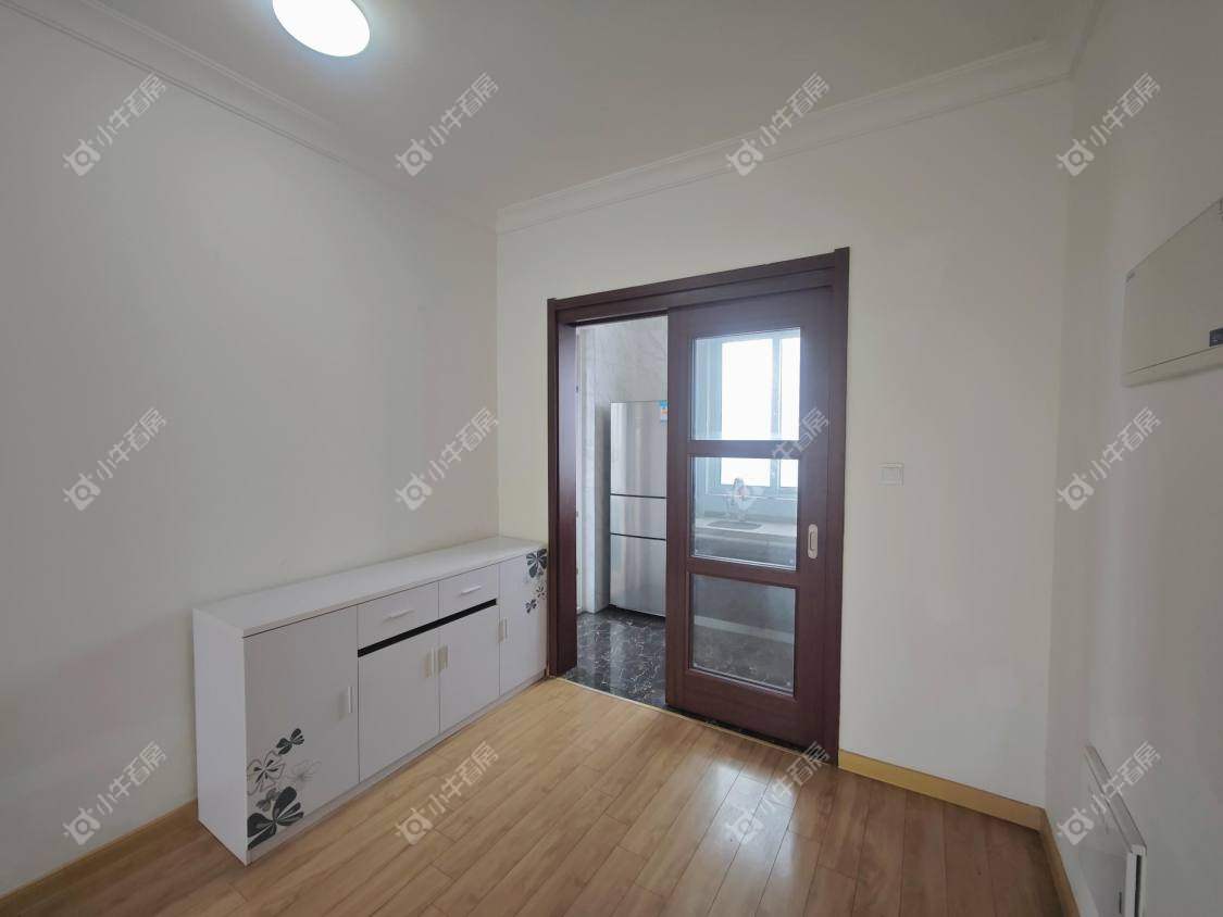 镇江碧桂园在售二手房源室内图_小牛看房