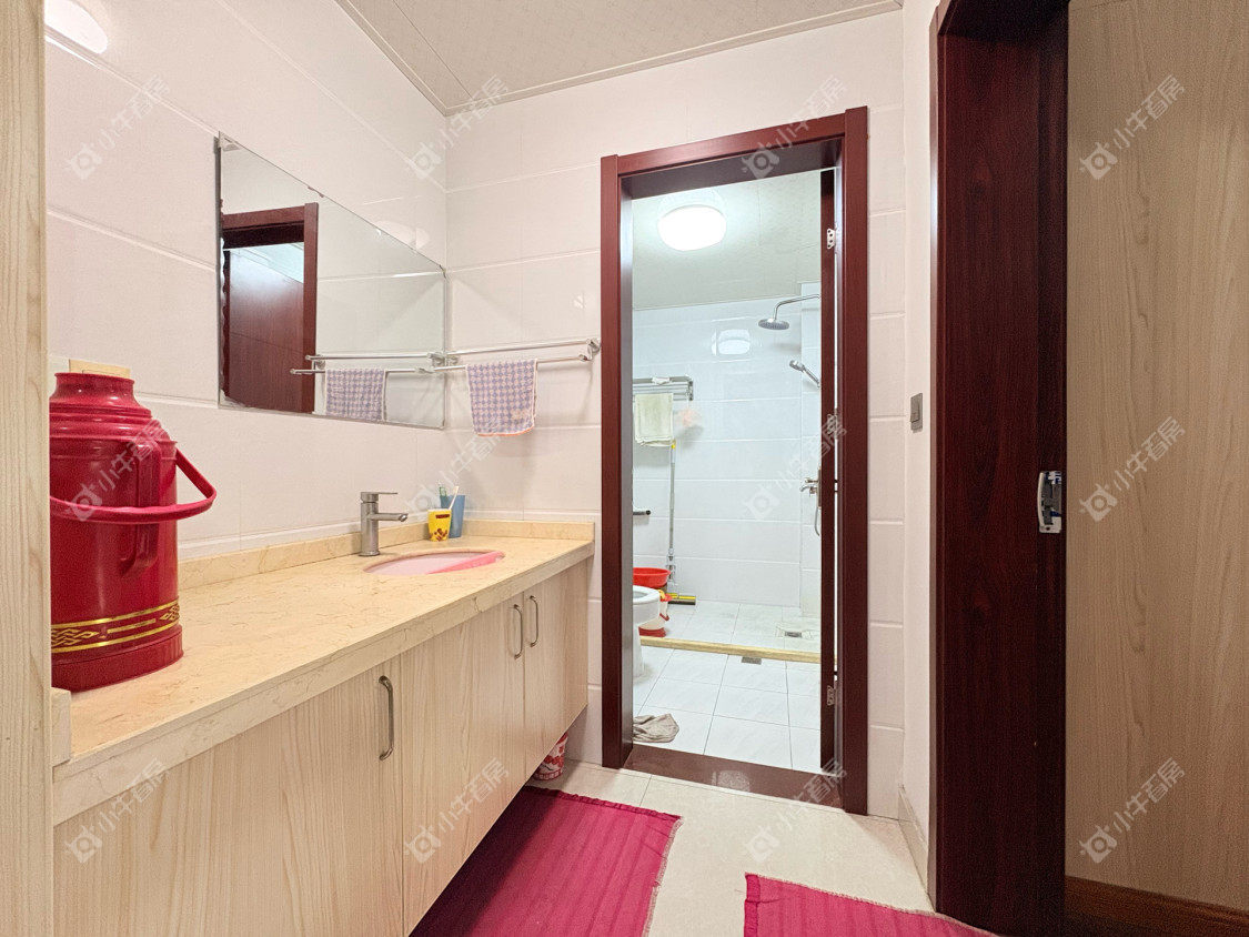 镇江凰嘉花苑在售二手房源室内图_小牛看房