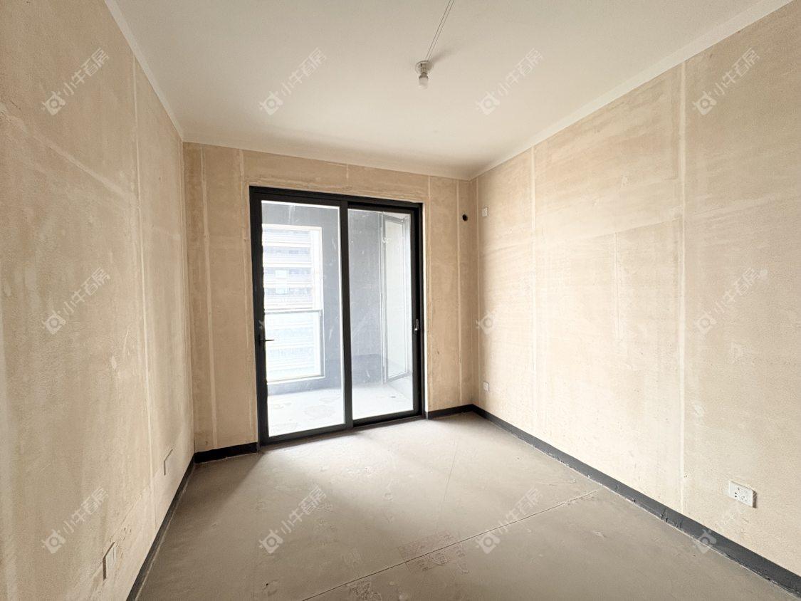 镇江金茂国际社区在售二手房源室内图_小牛看房