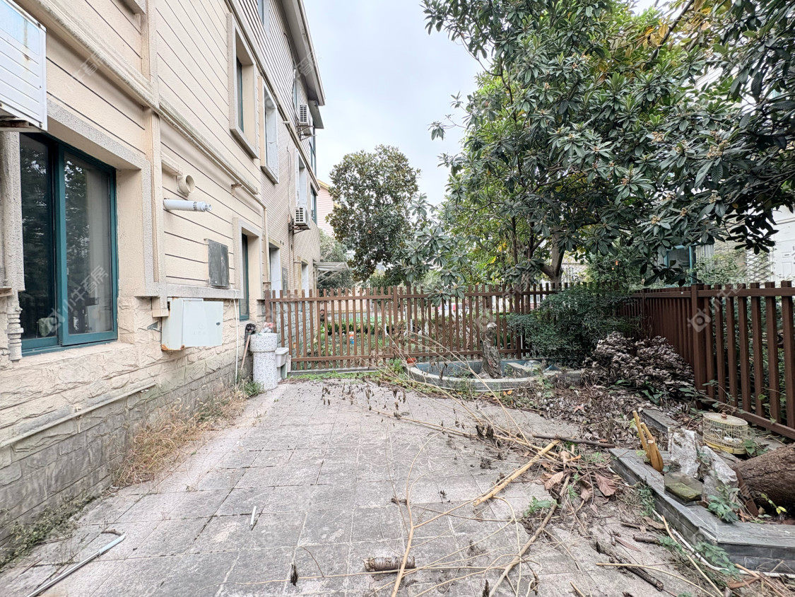 镇江豪门兰庭在售二手房源室内图_小牛看房