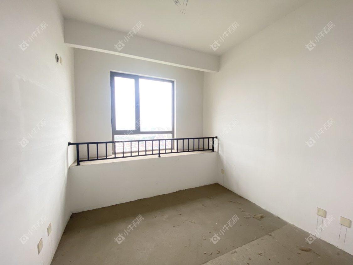 镇江荣城国际（藏龙御景）在售二手房源室内图_小牛看房